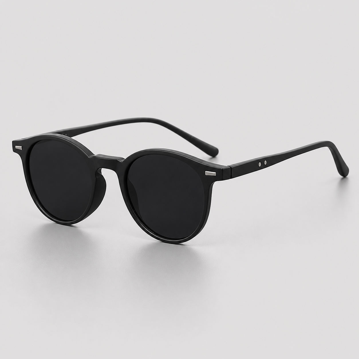 Men's Round Full-Frame Polycarbonate Sunglasses