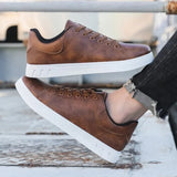 Men's Leather Lace-Up Casual Sneakers